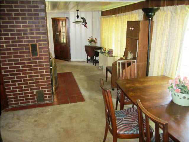 26 S Iroquois Dr, Evansville, IN 47714 photo 9