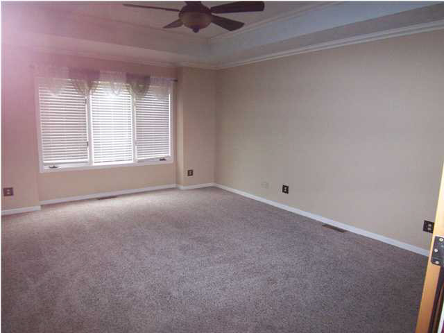 1782 S Whispering Hills Rd, Oakland City, IN 47660 photo 6