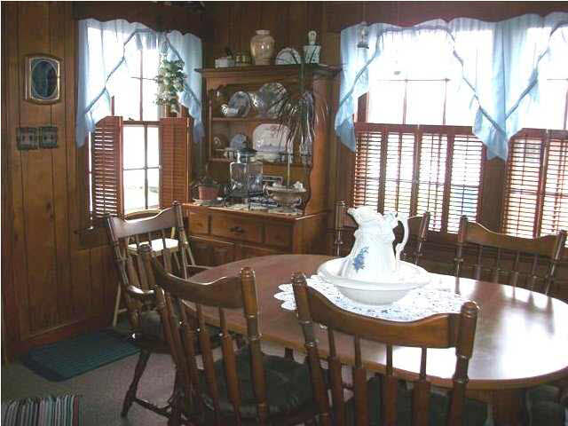 515 E Locust St, Boonville, IN 47601 photo 7