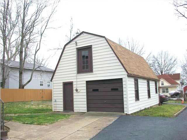 515 E Locust St, Boonville, IN 47601 photo 28