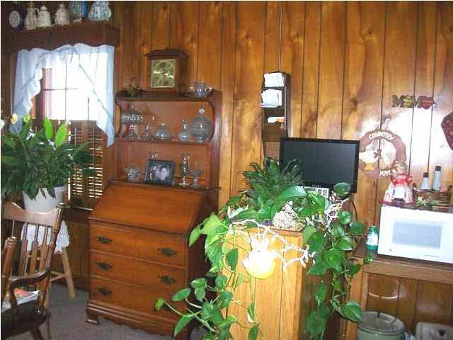 515 E Locust St, Boonville, IN 47601 photo 6
