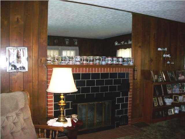 515 E Locust St, Boonville, IN 47601 photo 4