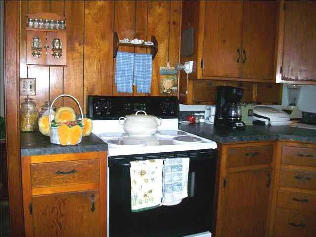 515 E Locust St, Boonville, IN 47601 photo 8