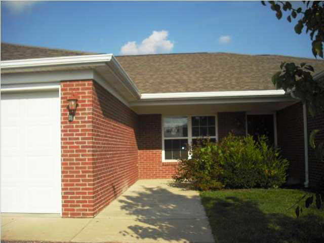7435 Megan Brooke Ln, Evansville, IN 47725 photo 1