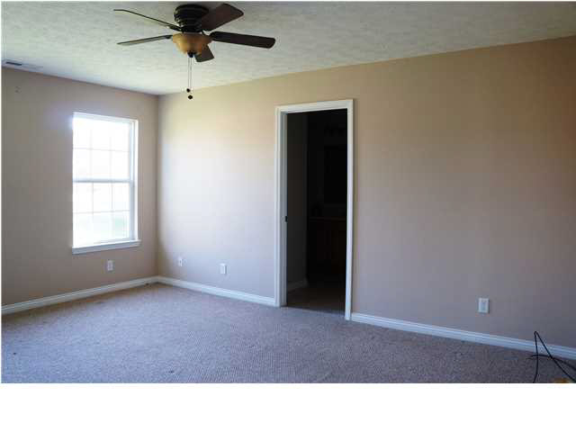 6221 Kevin Ct, Newburgh, IN 47630 photo 13