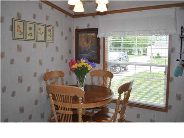 333 Ranger Ln, Dale, IN 47523 photo 12