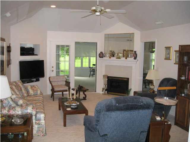 1615 Gregory Ln, Jasper, IN 47546 photo 6