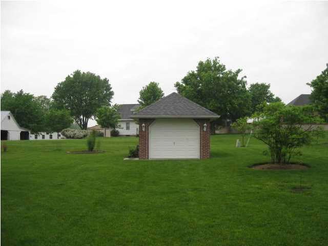 1615 Gregory Ln, Jasper, IN 47546 photo 19