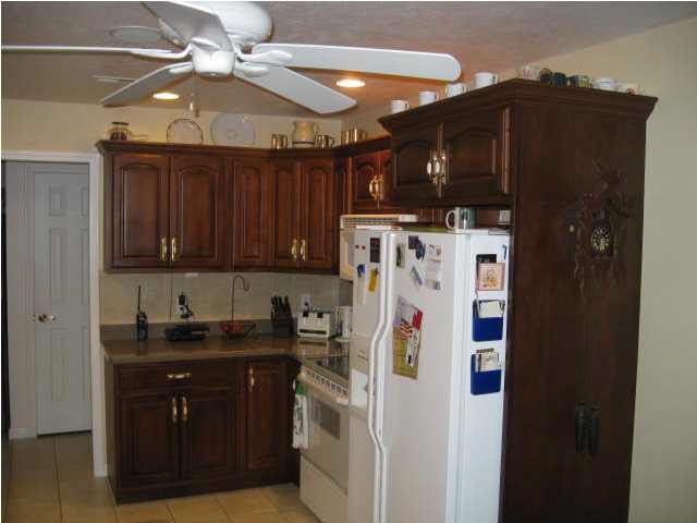 1615 Gregory Ln, Jasper, IN 47546 photo 8