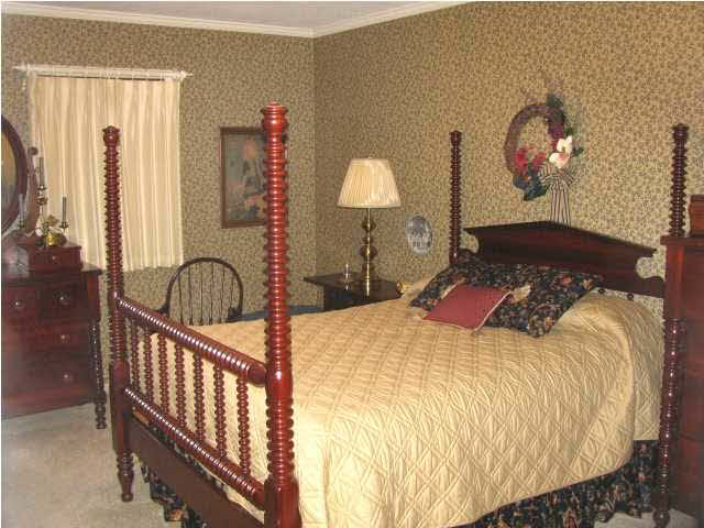 306 Vista Dr, Mount Vernon, IN 47620 photo 4