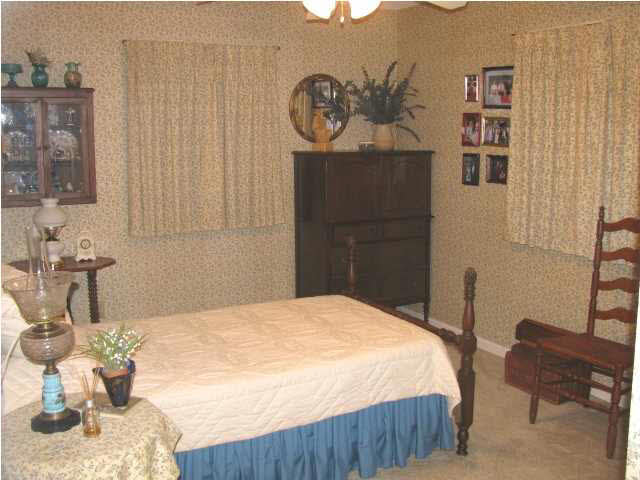 306 Vista Dr, Mount Vernon, IN 47620 photo 17