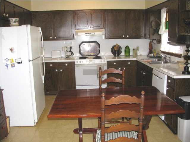 306 Vista Dr, Mount Vernon, IN 47620 photo 3