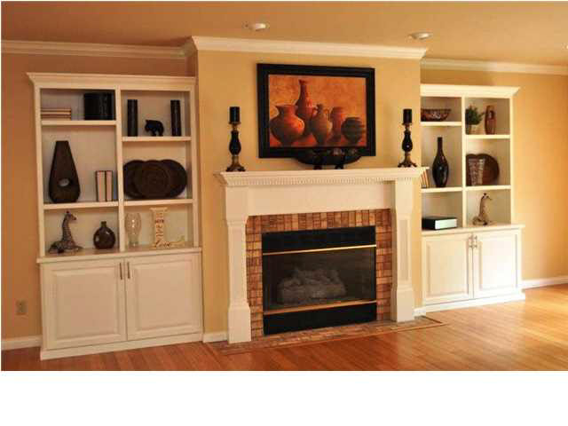 1695 N Oak Ridge Ln, Washington, IN 47501 photo 2