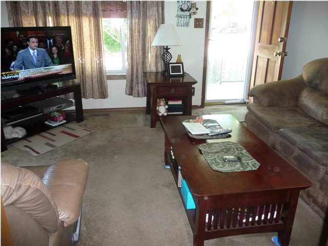 800 S Werner Ave, Evansville, IN 47712 photo 3