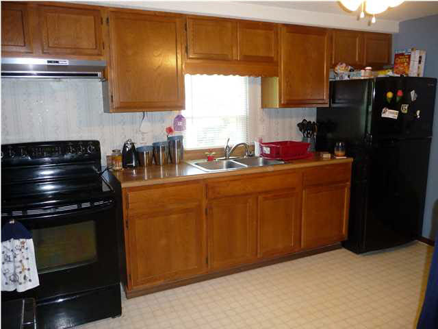 800 S Werner Ave, Evansville, IN 47712 photo 4