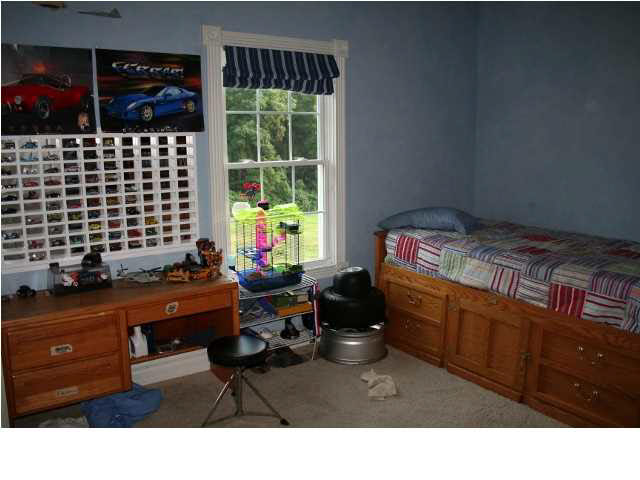 839 N Scenic Hts, Washington, IN 47501 photo 13