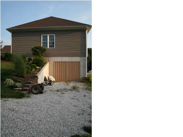 839 N Scenic Hts, Washington, IN 47501 photo 19