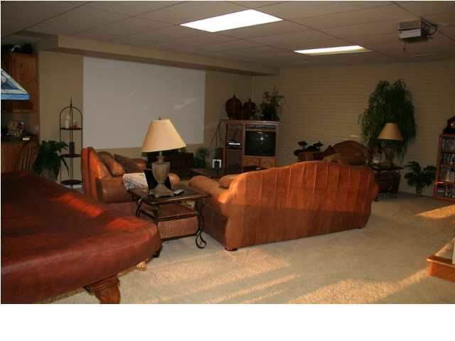 839 N Scenic Hts, Washington, IN 47501 photo 14