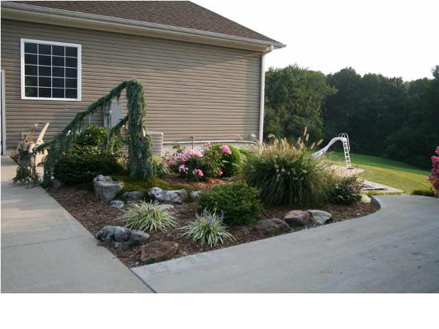839 N Scenic Hts, Washington, IN 47501 photo 16