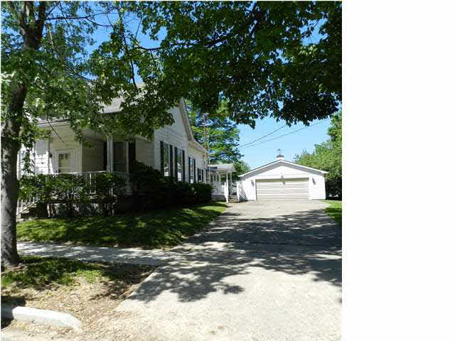 210 S Main St, Owensville, IN 47665 photo 1