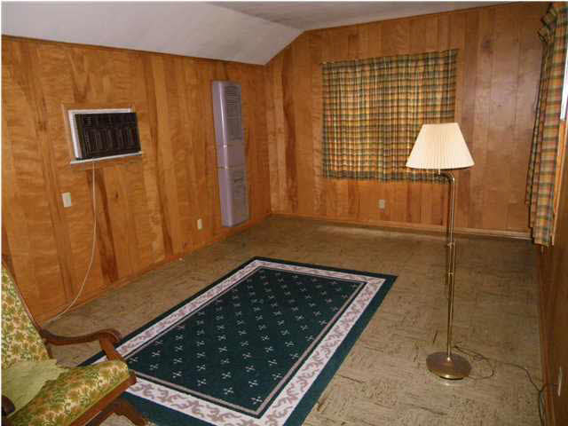 410 Christ Rd, Evansville, IN 47711 photo 3