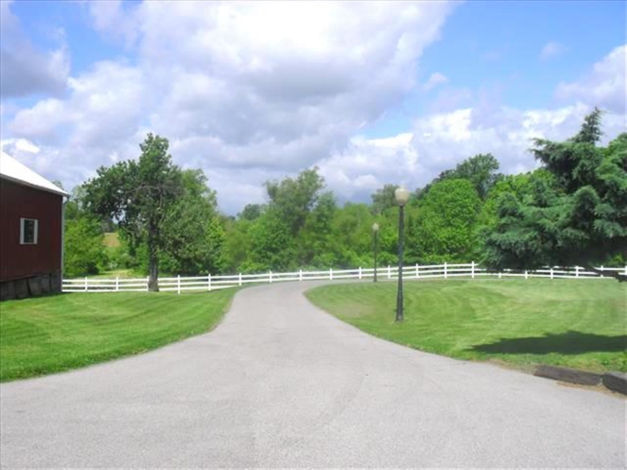 344 N Center Rd, Boonville, IN 47601 photo 29