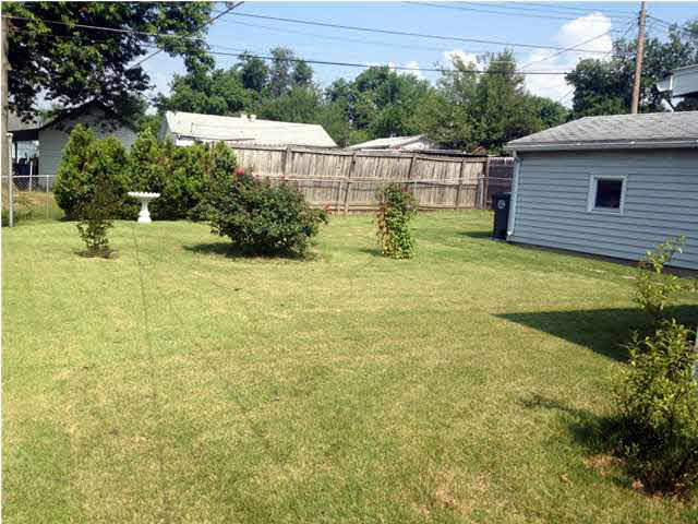 4912 Warren Dr, Evansville, IN 47710 photo 4