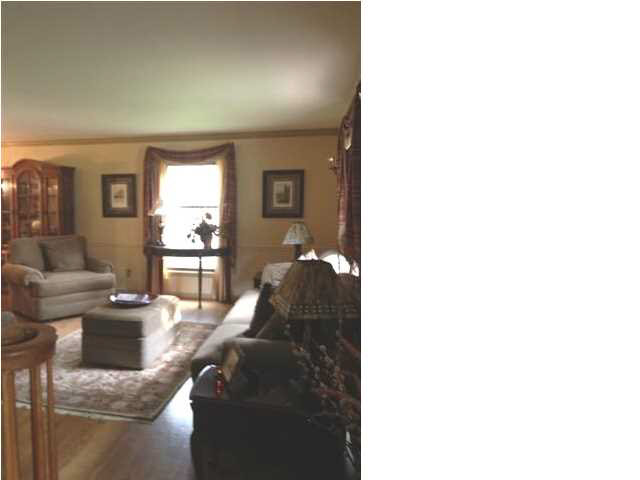 8721 Whispering Tree Ln, Evansville, IN 47711 photo 5