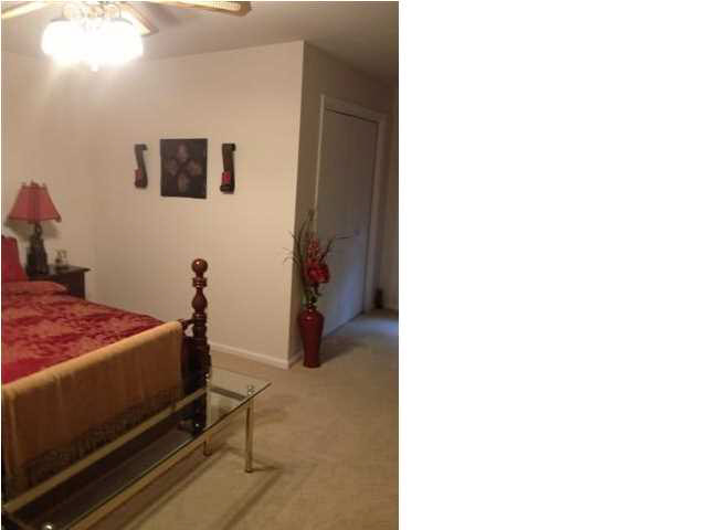 8721 Whispering Tree Ln, Evansville, IN 47711 photo 14