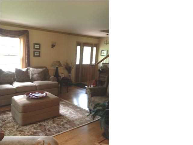 8721 Whispering Tree Ln, Evansville, IN 47711 photo 3