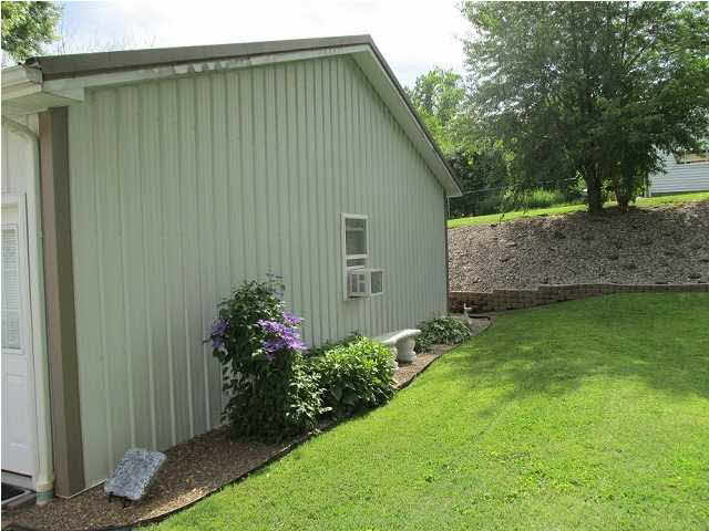 1329 18th St, Tell City, IN 47586 photo 9