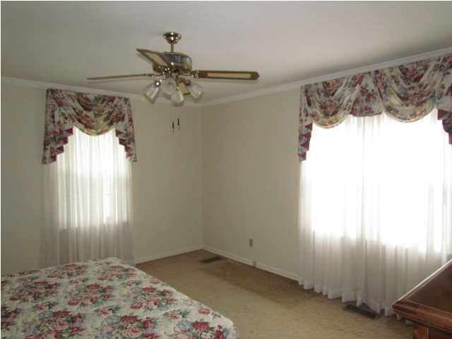 1824 E Franklin St, Evansville, IN 47711 photo 2
