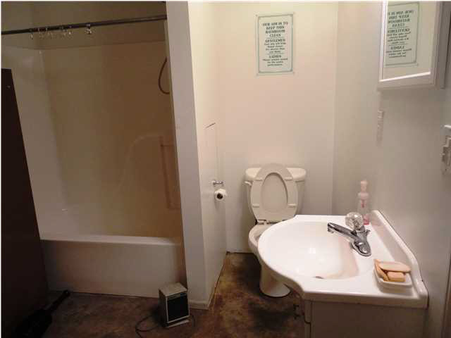 711 Mill St, Mount Vernon, IN 47620 photo 9