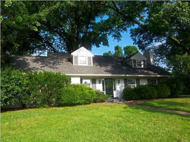 1521 Red Wing Dr, Evansville, IN 47715 photo 1