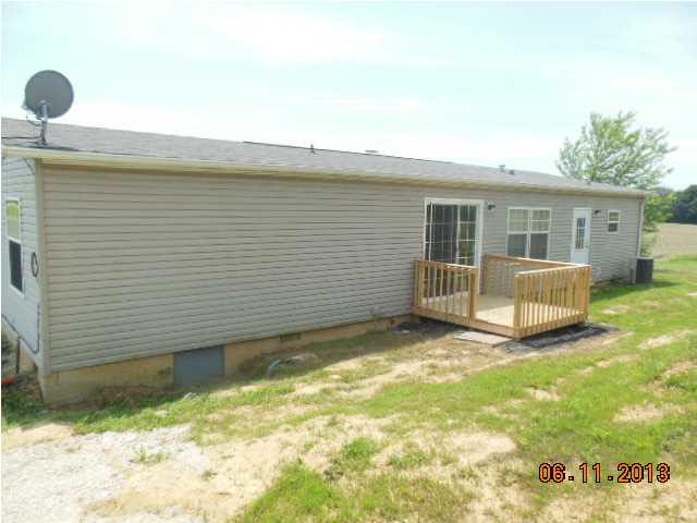 2713 N State Road 65, Patoka, IN 47666 photo 2
