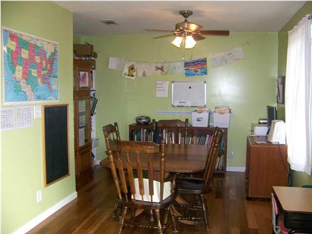 4700 Calico Dr, Mount Vernon, IN 47620 photo 10