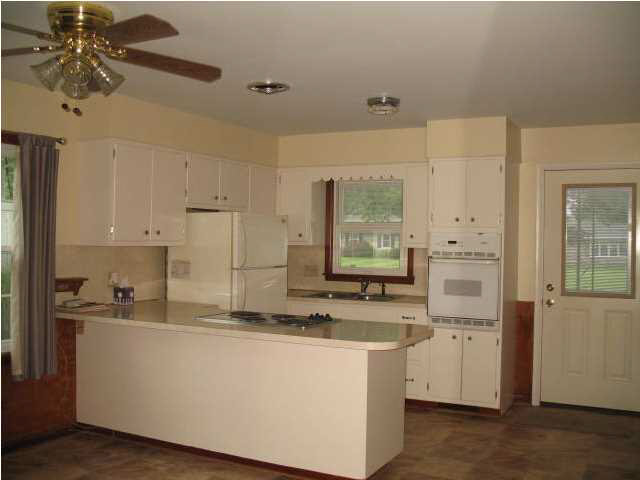 948 32nd St, Tell City, IN 47586 photo 10