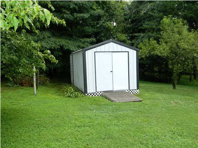 7866 S State Road 161, Holland, IN 47541 photo 4