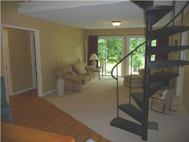 8514 W Old State Road 64, Holland, IN 47541 photo 6