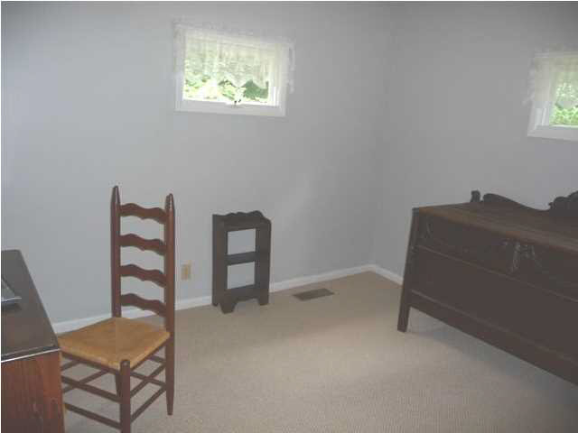 8514 W Old State Road 64, Holland, IN 47541 photo 10