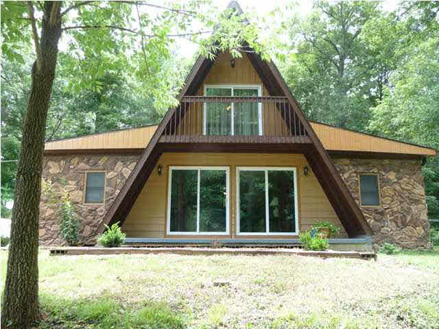 8514 W Old State Road 64, Holland, IN 47541 photo 1