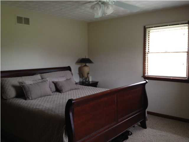 1162 Hochgesang Ave, Jasper, IN 47546 photo 7