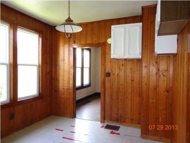 1017 Henning Ave, Evansville, IN 47714 photo 3
