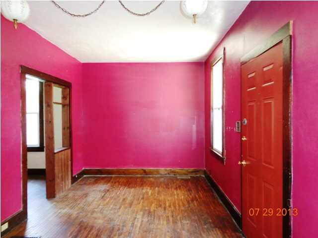 1017 Henning Ave, Evansville, IN 47714 photo 2