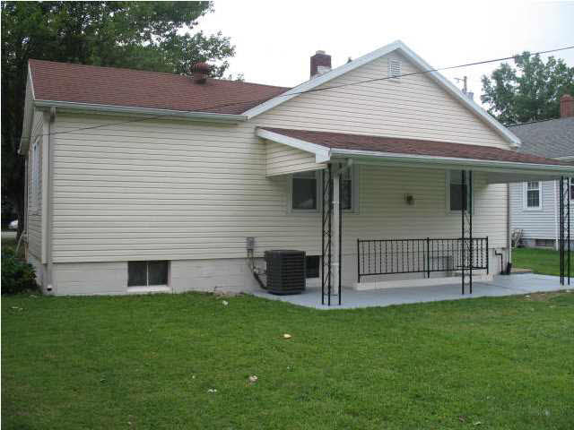 723 16th St, Tell City, IN 47586 photo 5