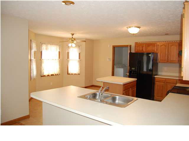 4946 Eau Claire Ln, Newburgh, IN 47630 photo 5