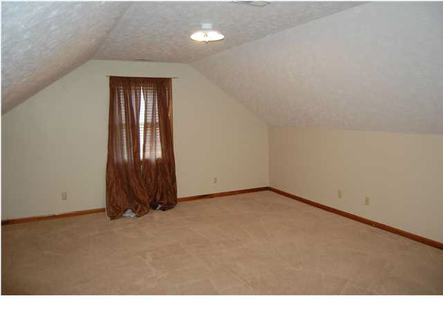4946 Eau Claire Ln, Newburgh, IN 47630 photo 11