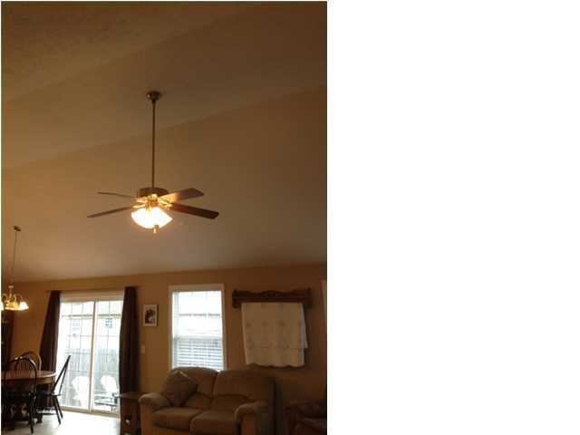 4535 Baywood Ct, Evansville, IN 47725 photo 5