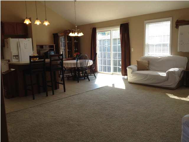 4535 Baywood Ct, Evansville, IN 47725 photo 4