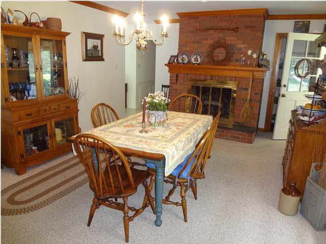 1300 Southfield Rd, Evansville, IN 47715 photo 4